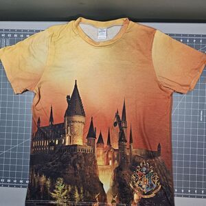 Harry Potter Tshirt XL Hogwarts Castle Universal Orlando Movie Promo Y2K Magic